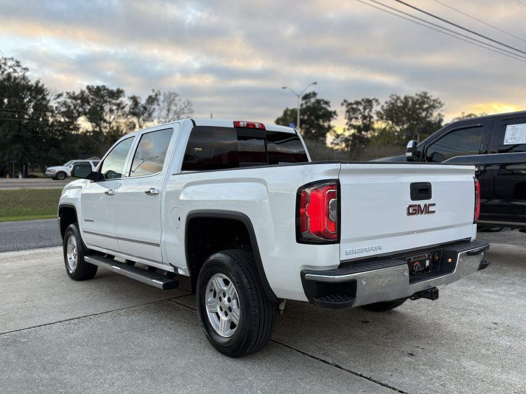 2017 GMC Sierra Image 5