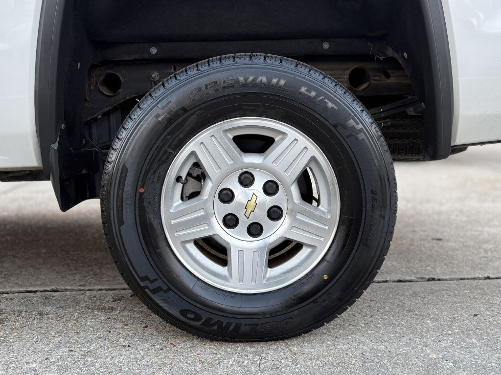 2017 GMC Sierra Image 6