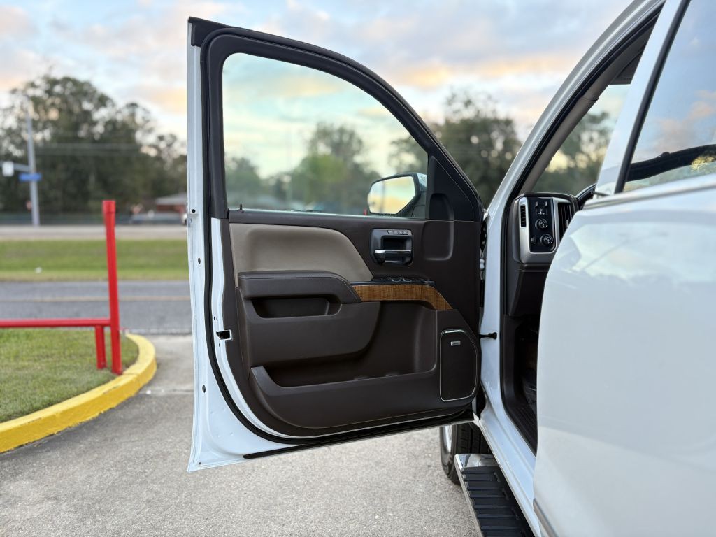 2017 GMC Sierra Image 8