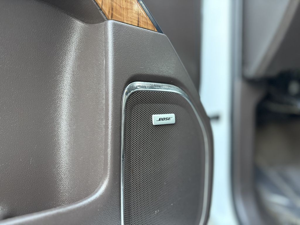 2017 GMC Sierra Image 9