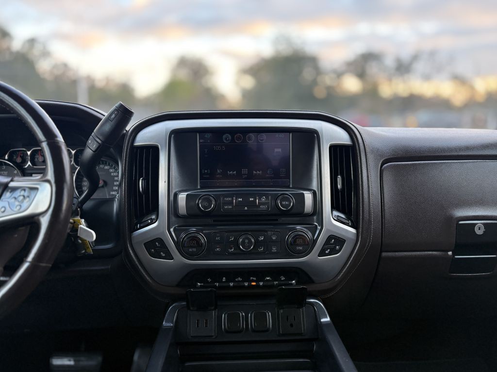 2017 GMC Sierra Image 14