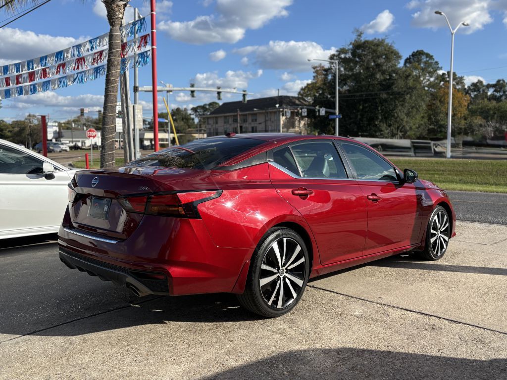 2020 Nissan Altima Image 4