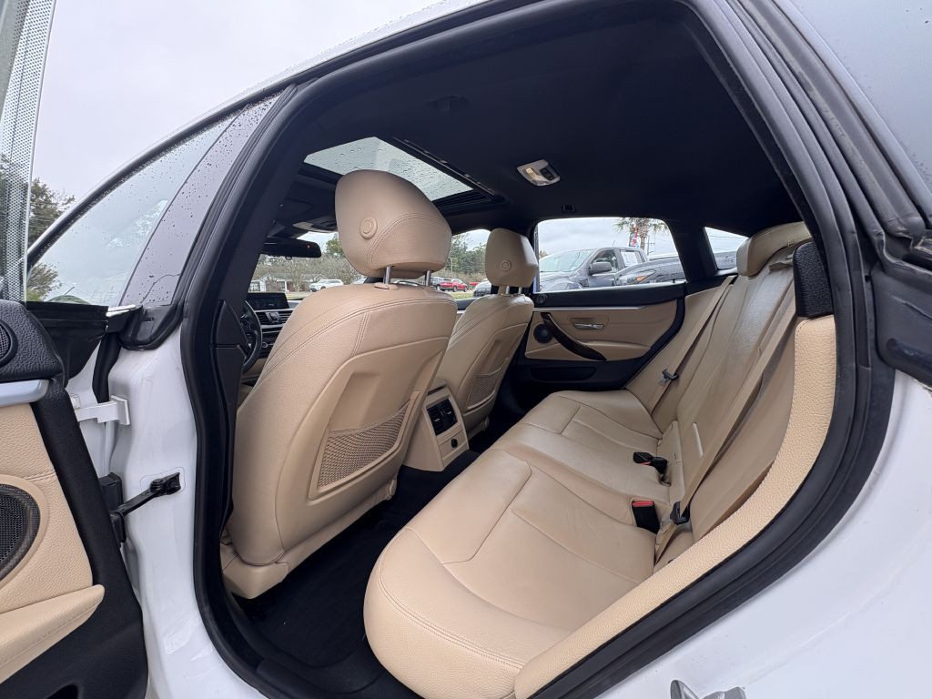 2017 BMW 4 Series Image 12