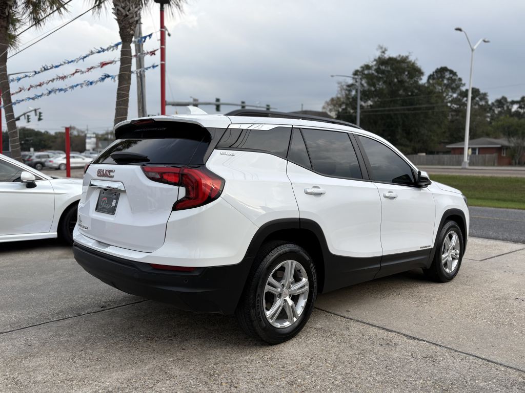 2021 GMC Terrain Image 4