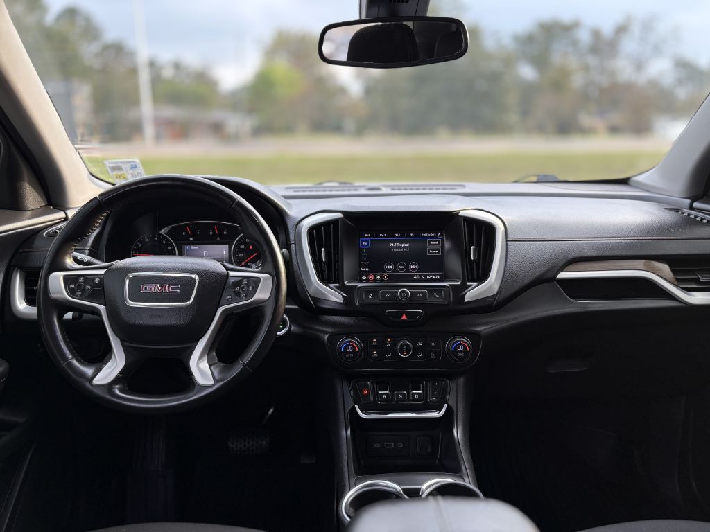 2021 GMC Terrain Image 12
