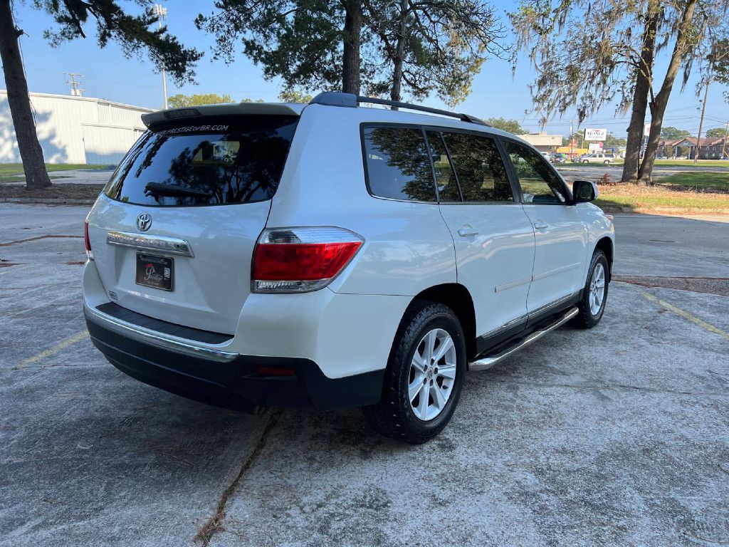 2012 Toyota Highlander Image 3