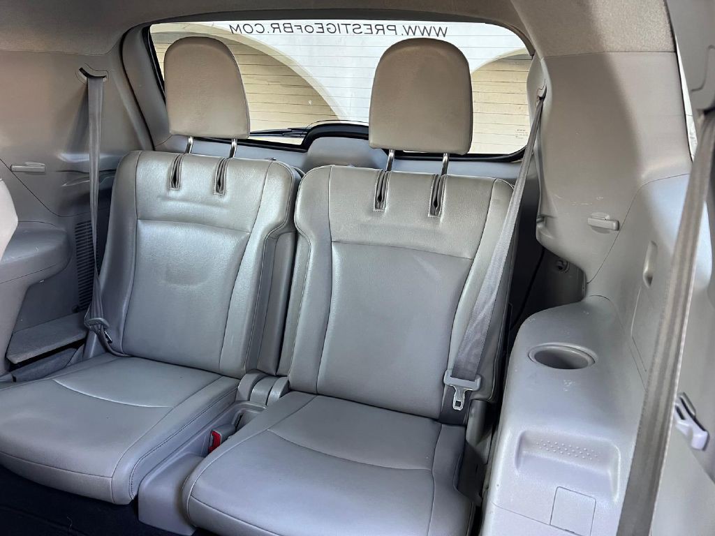 2012 Toyota Highlander Image 14