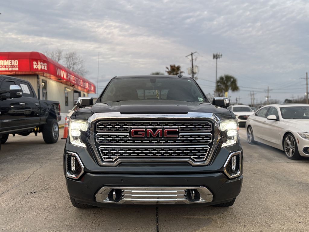2021 GMC Sierra Image 2
