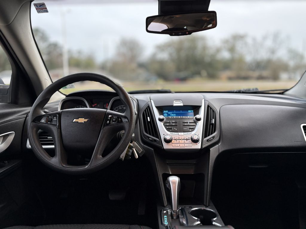 2015 Chevrolet Equinox Image 11