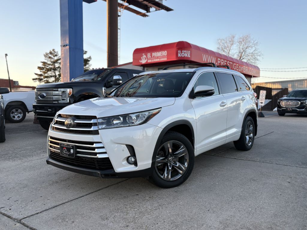 2018 Toyota Highlander Image 1