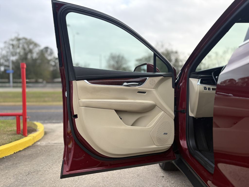 2018 Cadillac XT5 Image 7