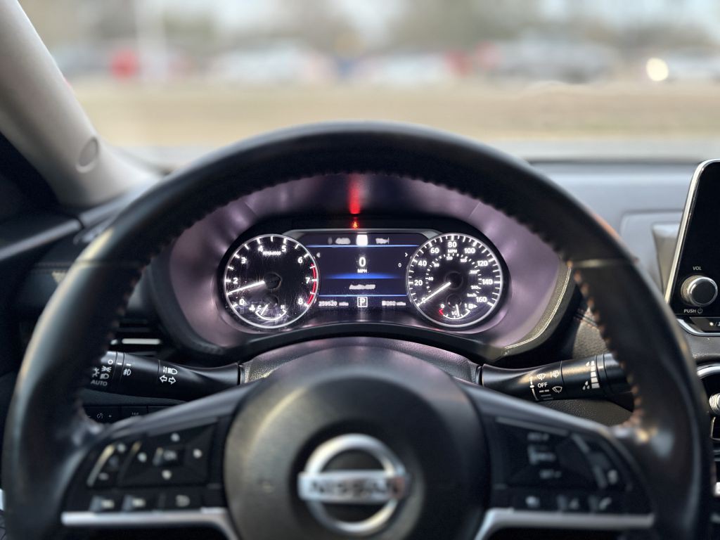 2020 Nissan Sentra Image 13