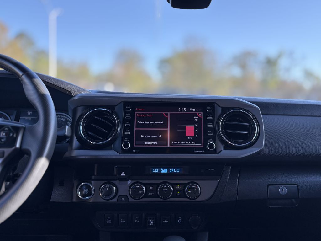 2023 Toyota Tacoma Image 15