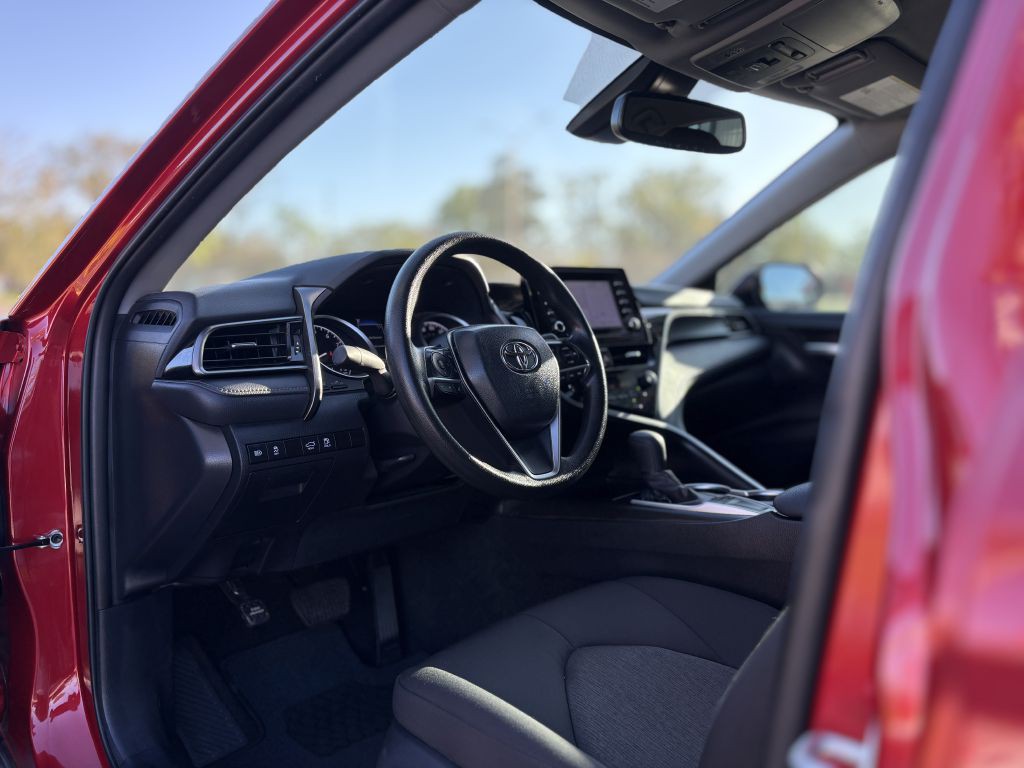 2023 Toyota Camry Image 8