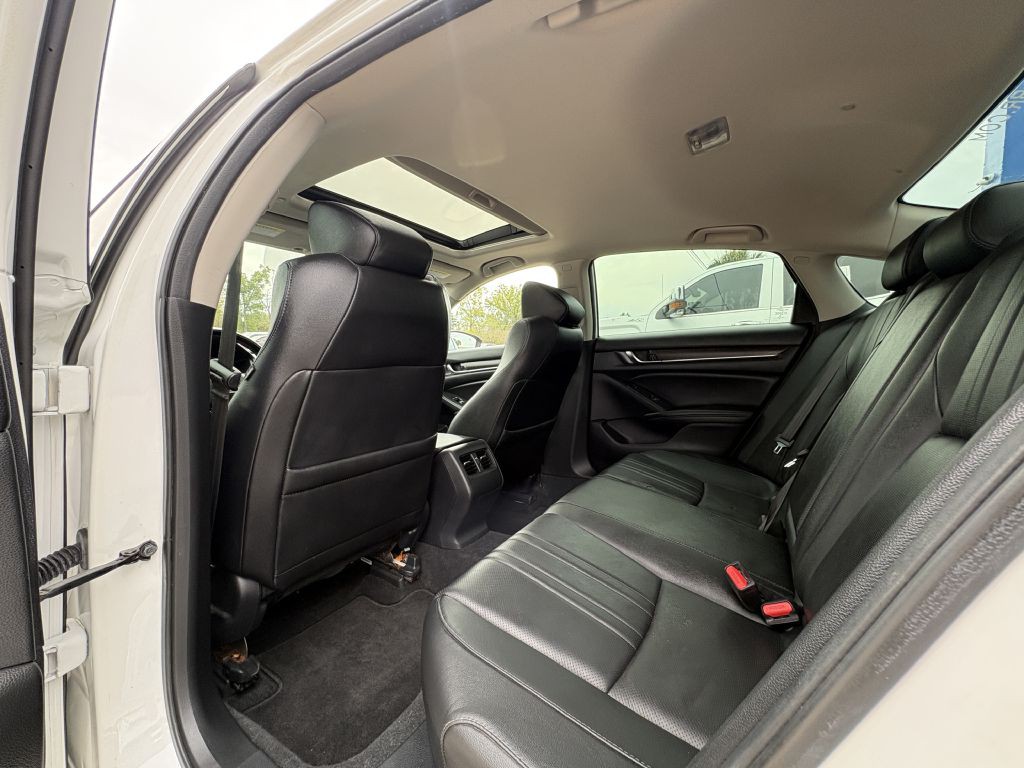 2020 Honda Accord Image 10