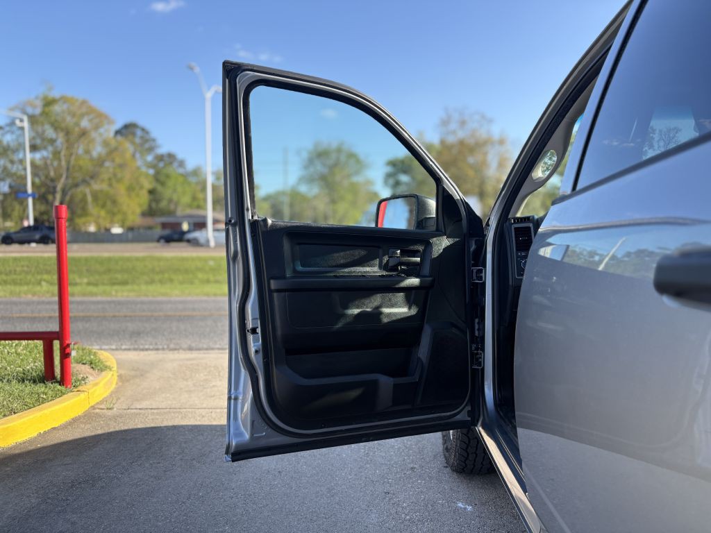 2020 RAM 1500 Image 8