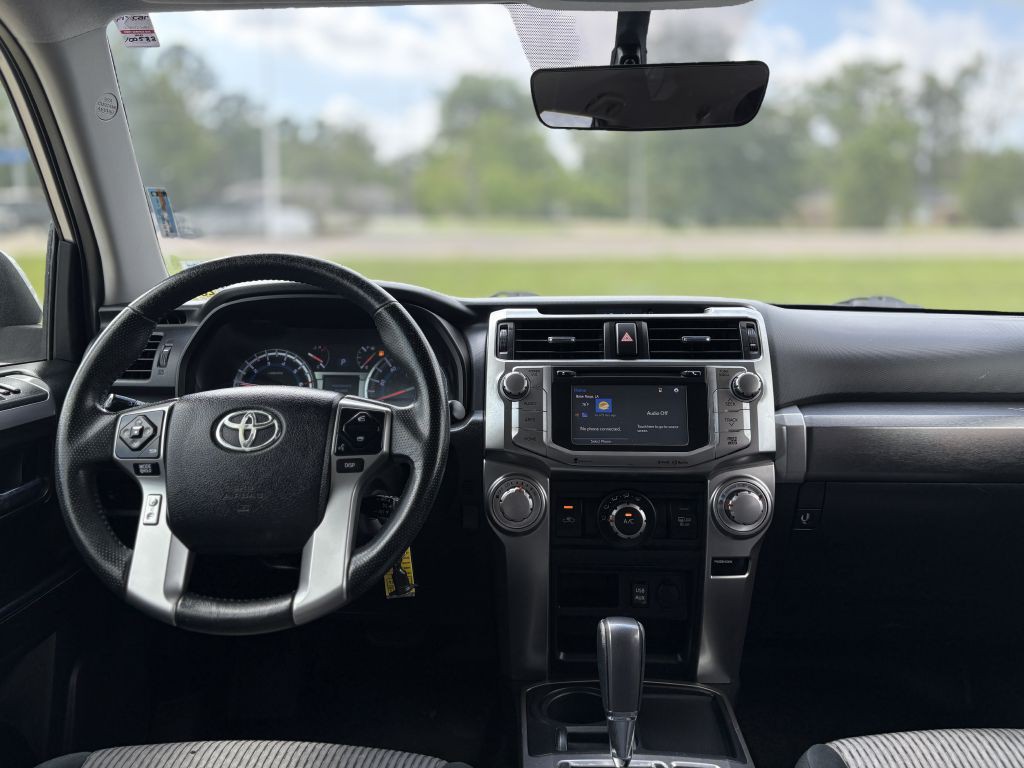 2016 Toyota 4Runner Image 11