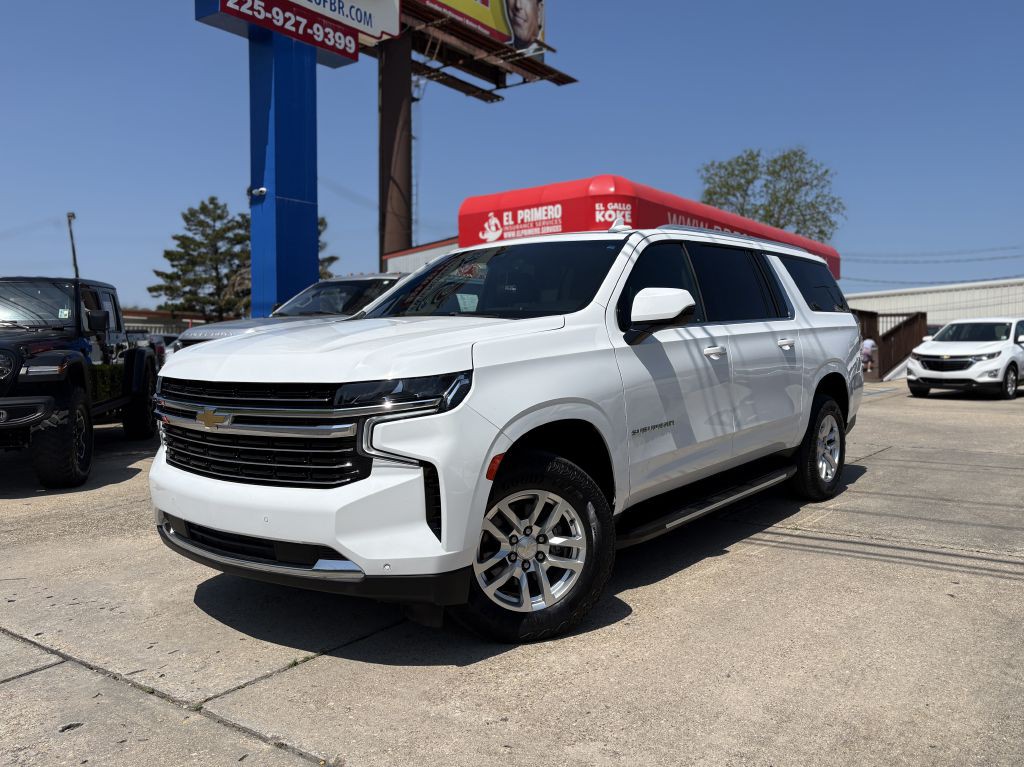 2022 Chevrolet Suburban Image 1