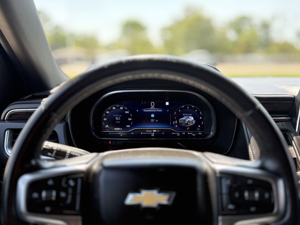 2022 Chevrolet Suburban Image 15