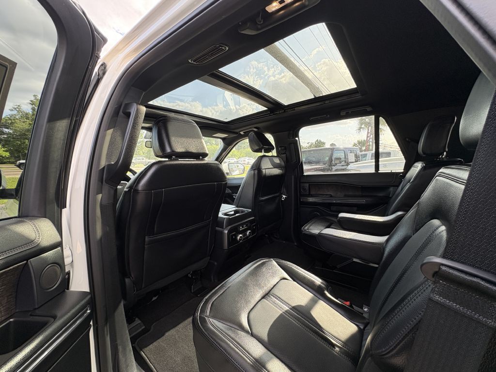 2021 Ford Expedition Image 11