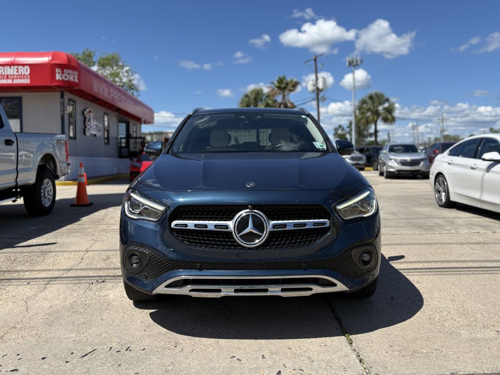 2021 Mercedes-Benz GLA-Class Image 2