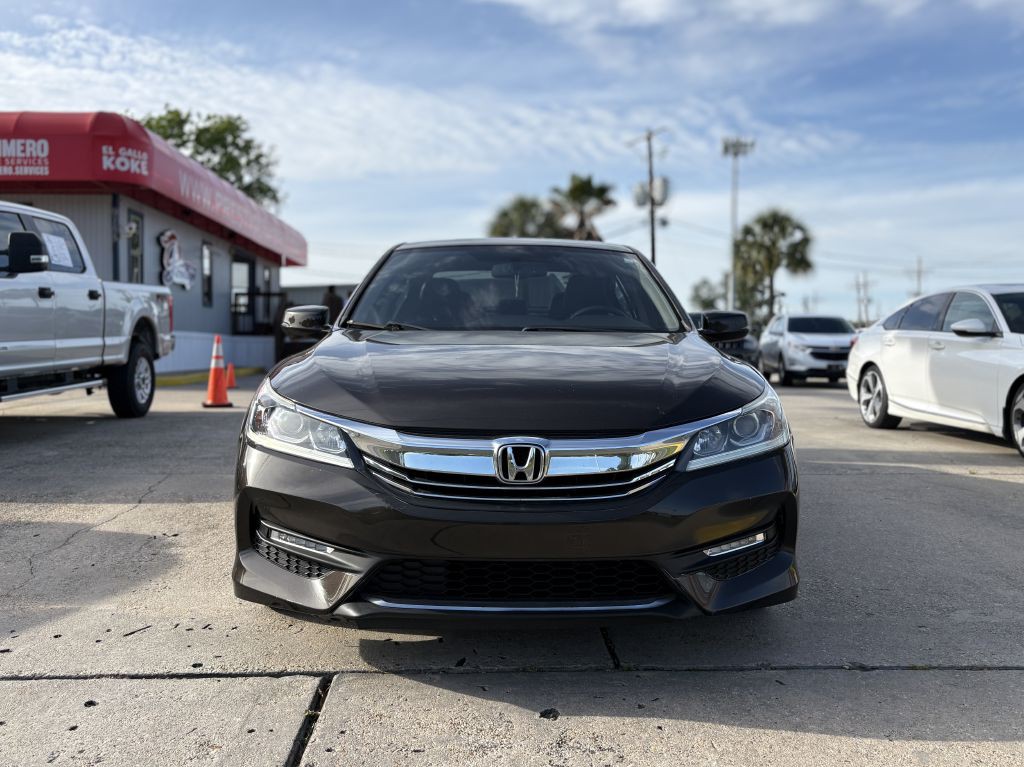 2016 Honda Accord Image 2