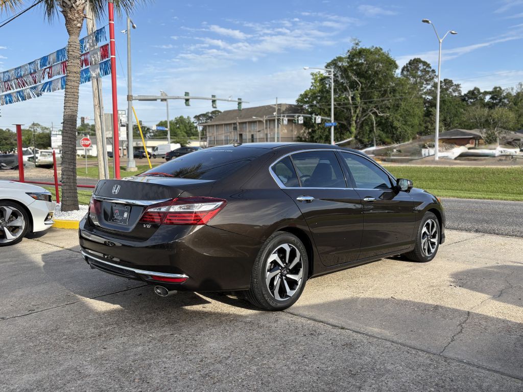 2016 Honda Accord Image 4