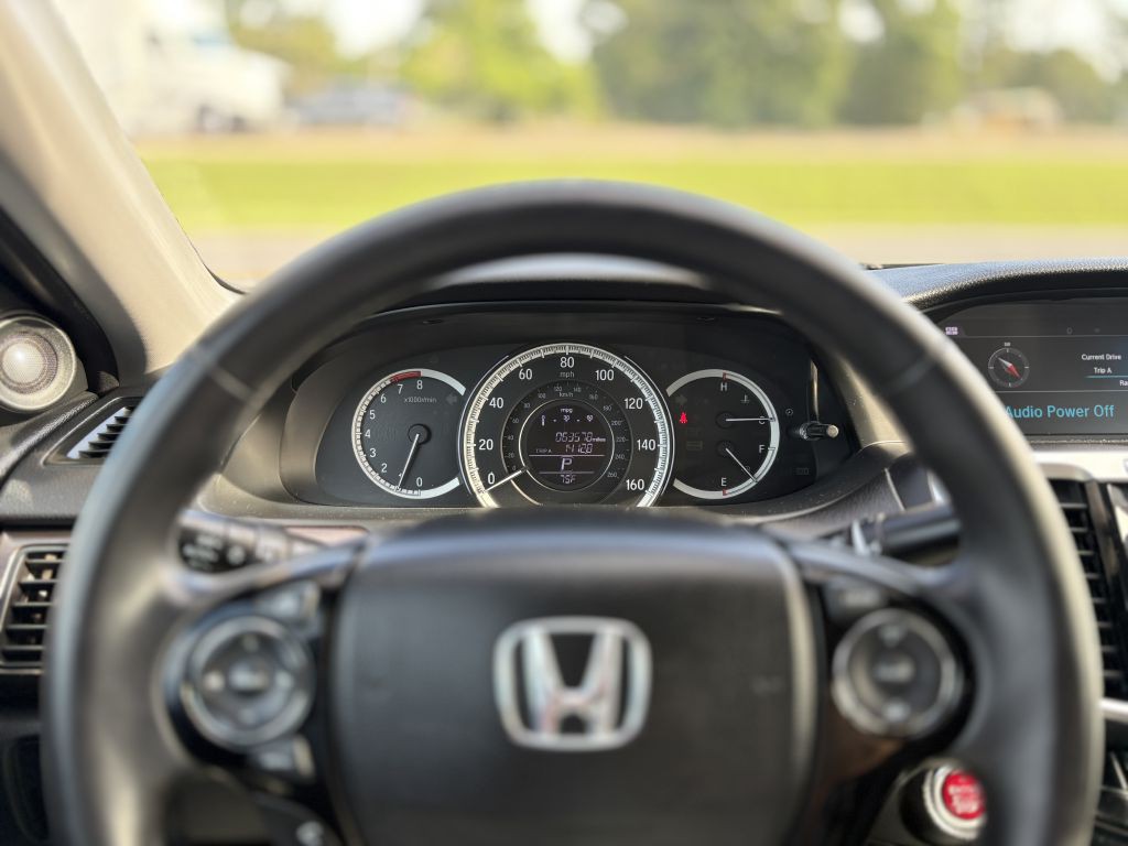 2016 Honda Accord Image 13
