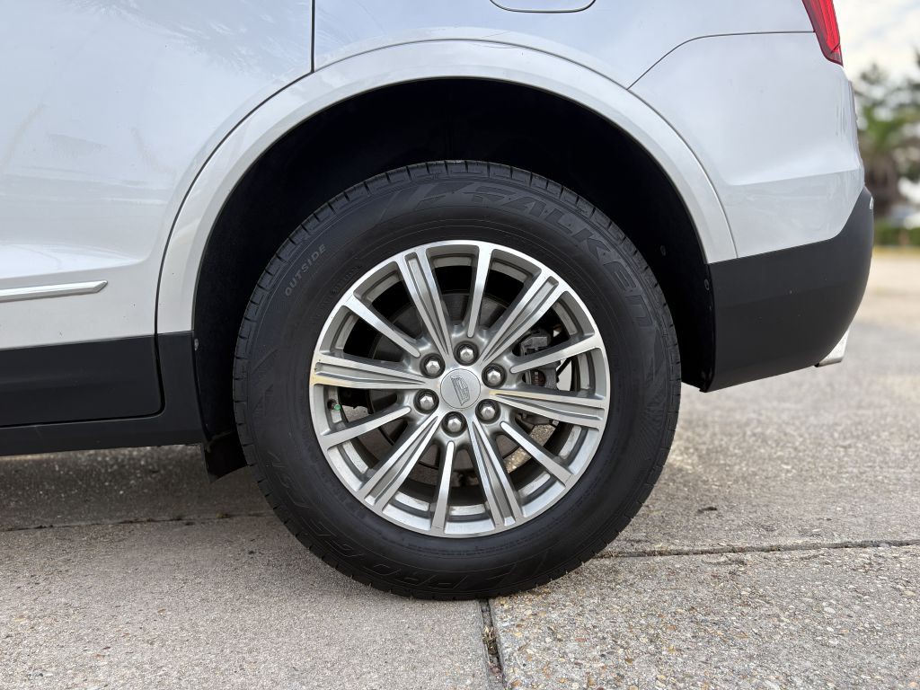 2017 Cadillac XT5 Image 6