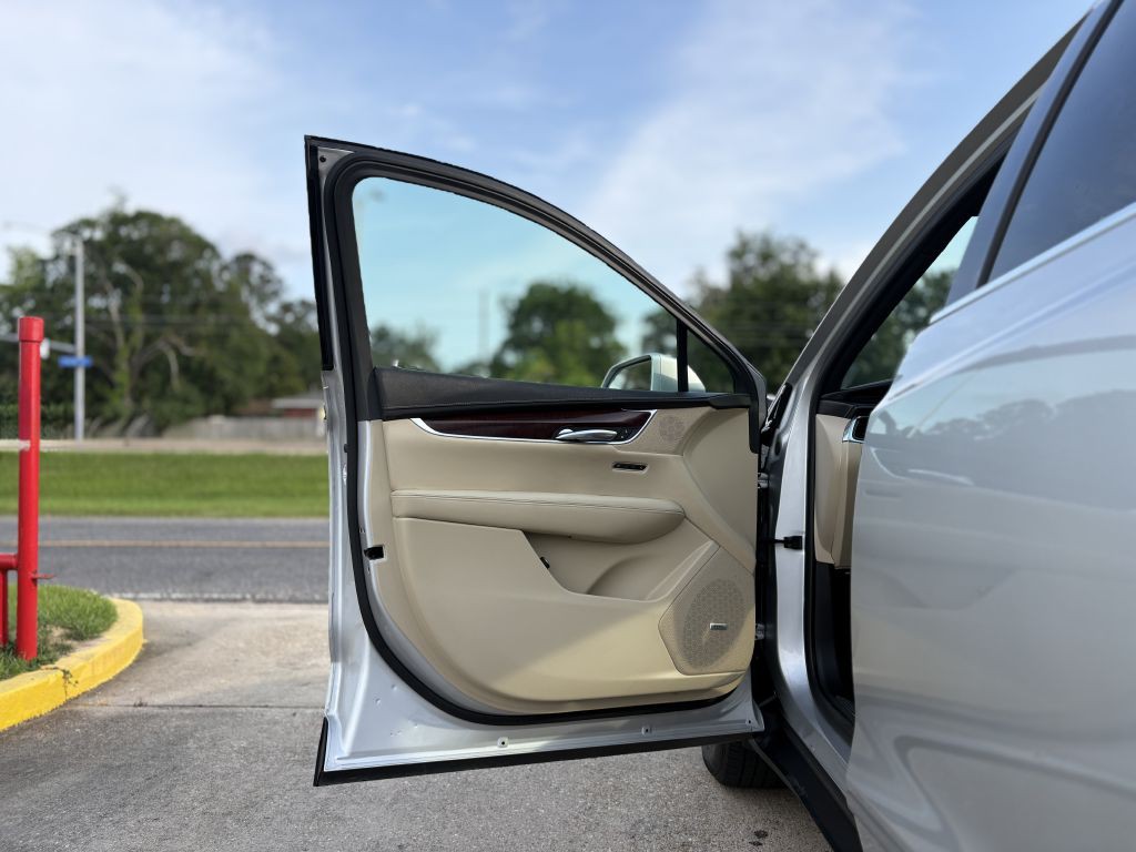 2017 Cadillac XT5 Image 7