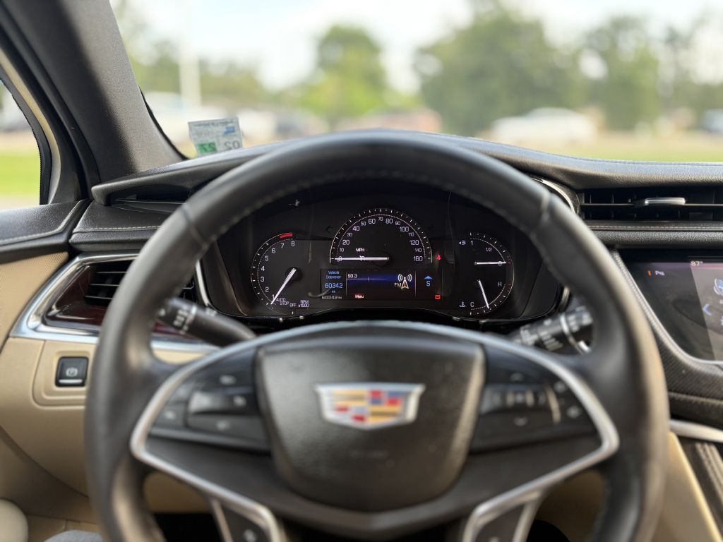 2017 Cadillac XT5 Image 13