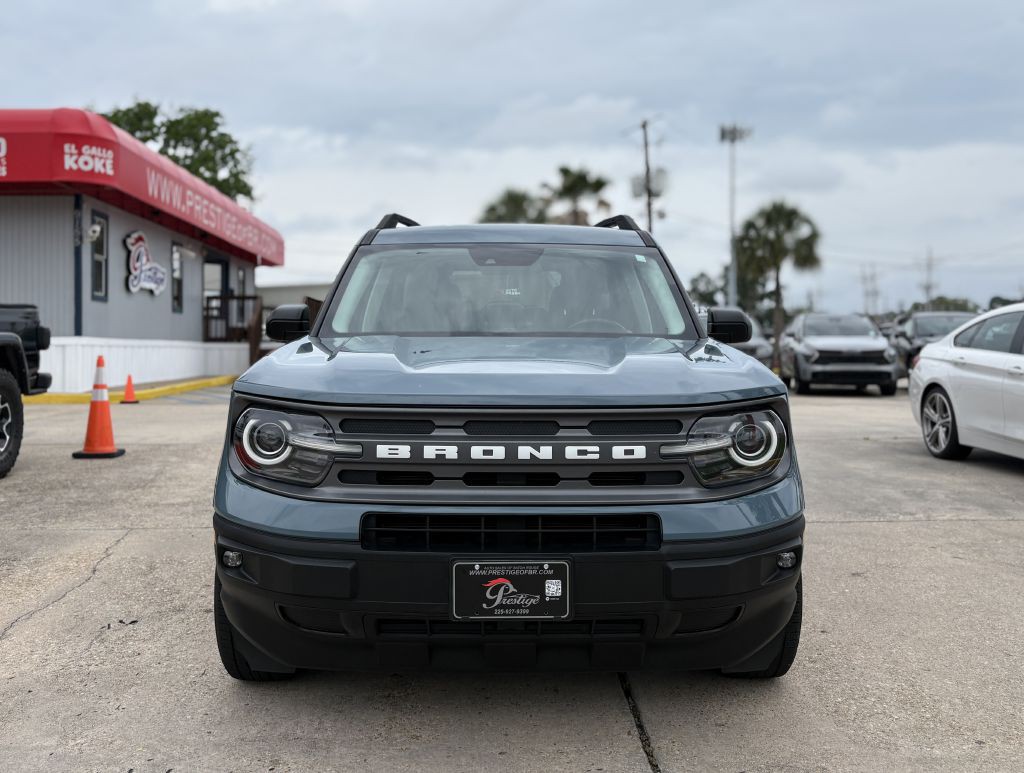 2023 Ford Bronco Image 2
