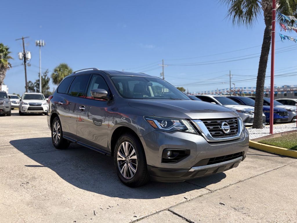2020 Nissan Pathfinder Image 3