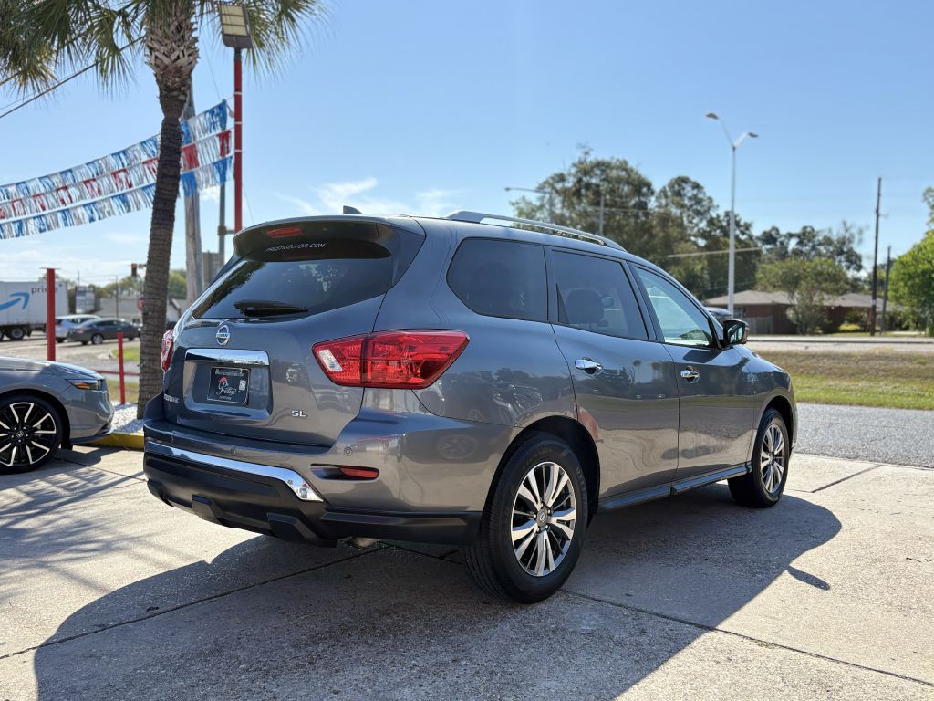 2020 Nissan Pathfinder Image 4