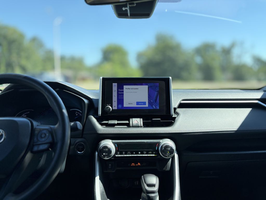 2023 Toyota Rav4 Image 12