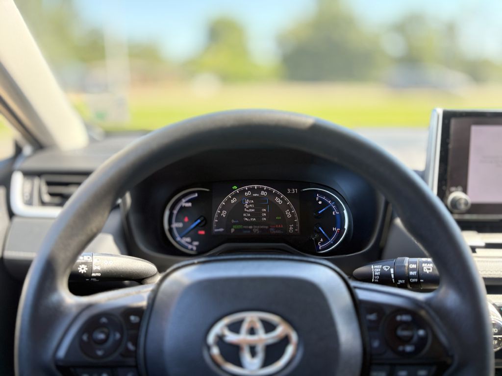 2023 Toyota Rav4 Image 13