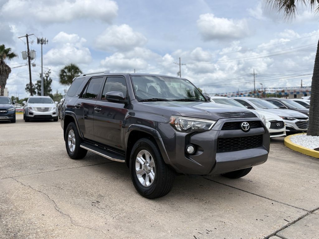 2017 Toyota 4Runner Image 3