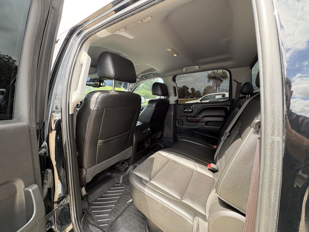 2017 GMC Sierra Image 10