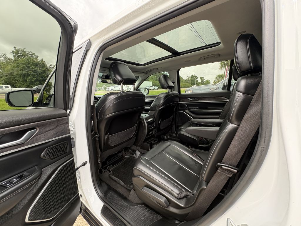 2021 Jeep Grand Cherokee Image 11