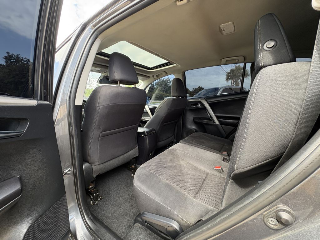 2018 Toyota Rav4 Image 10