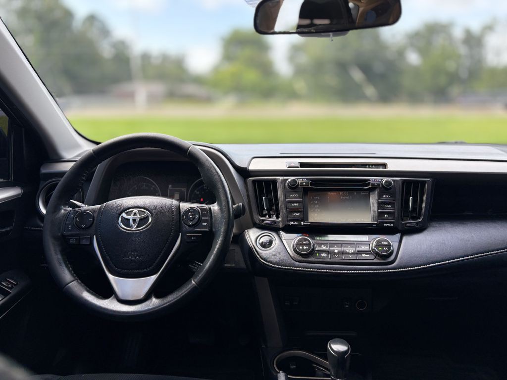2018 Toyota Rav4 Image 11