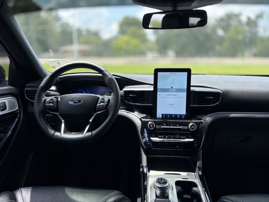 2021 Ford Explorer Image 13