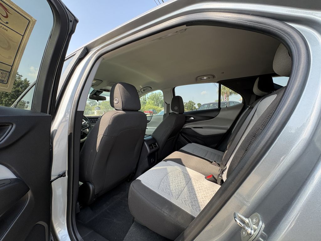 2023 Chevrolet Equinox Image 10