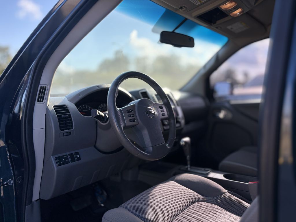 2019 Nissan Frontier Image 8