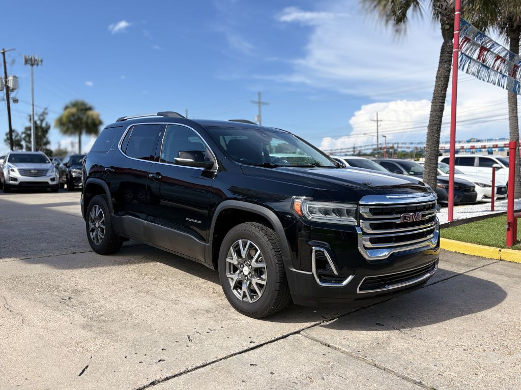 2022 GMC Acadia Image 3