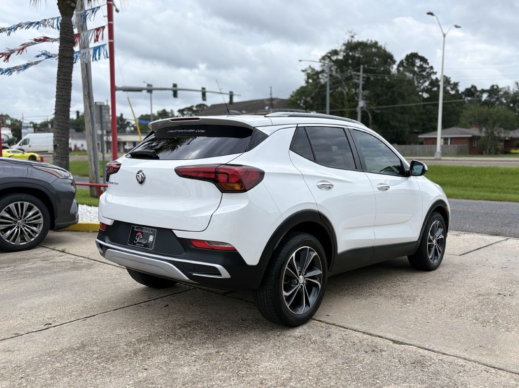 2022 Buick Enclave Image 4