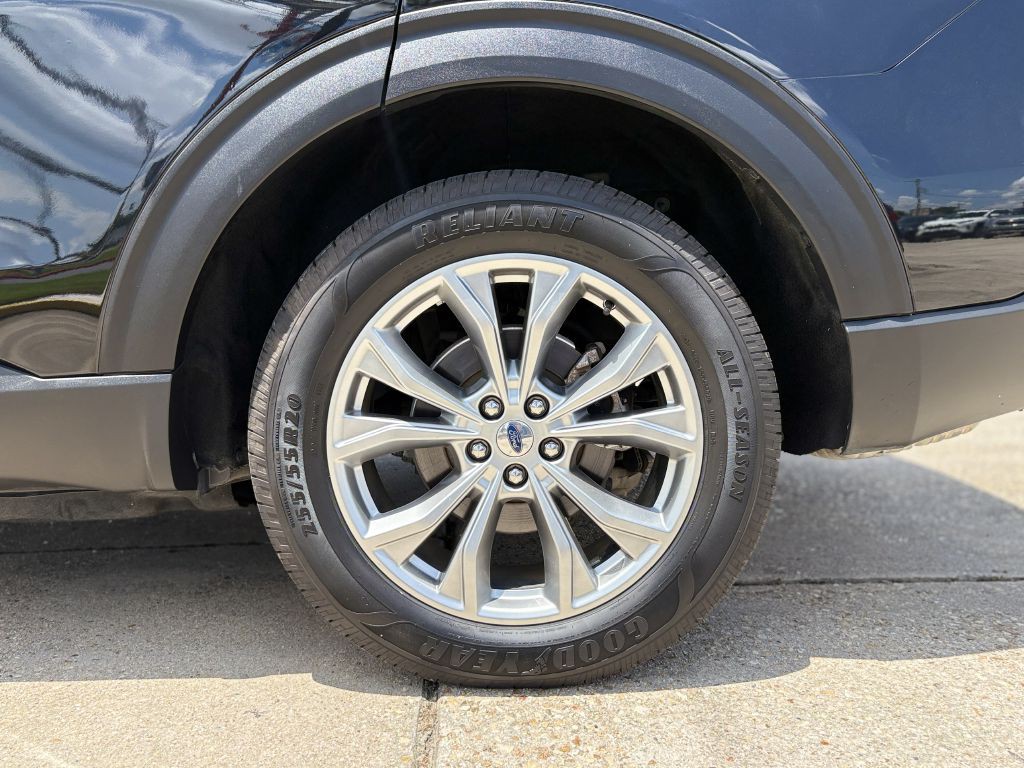 2020 Ford Explorer Image 6