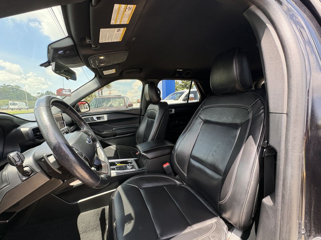 2020 Ford Explorer Image 8
