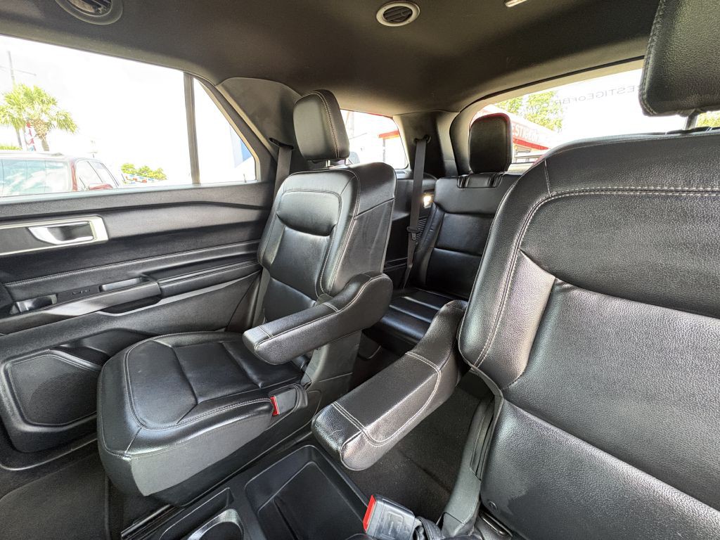 2020 Ford Explorer Image 10