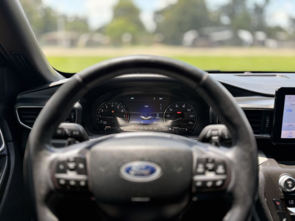 2020 Ford Explorer Image 13